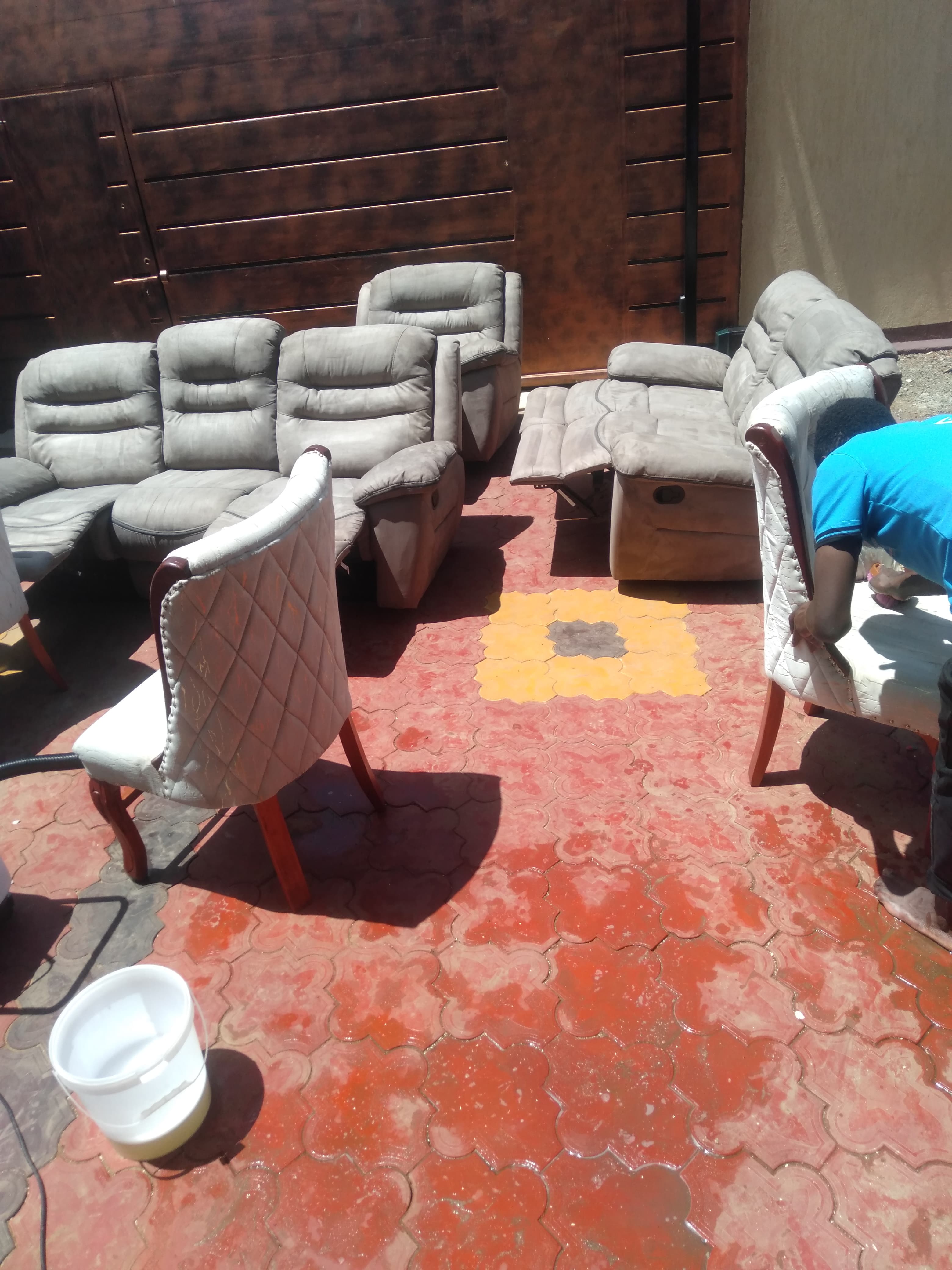 Sofa cleaning