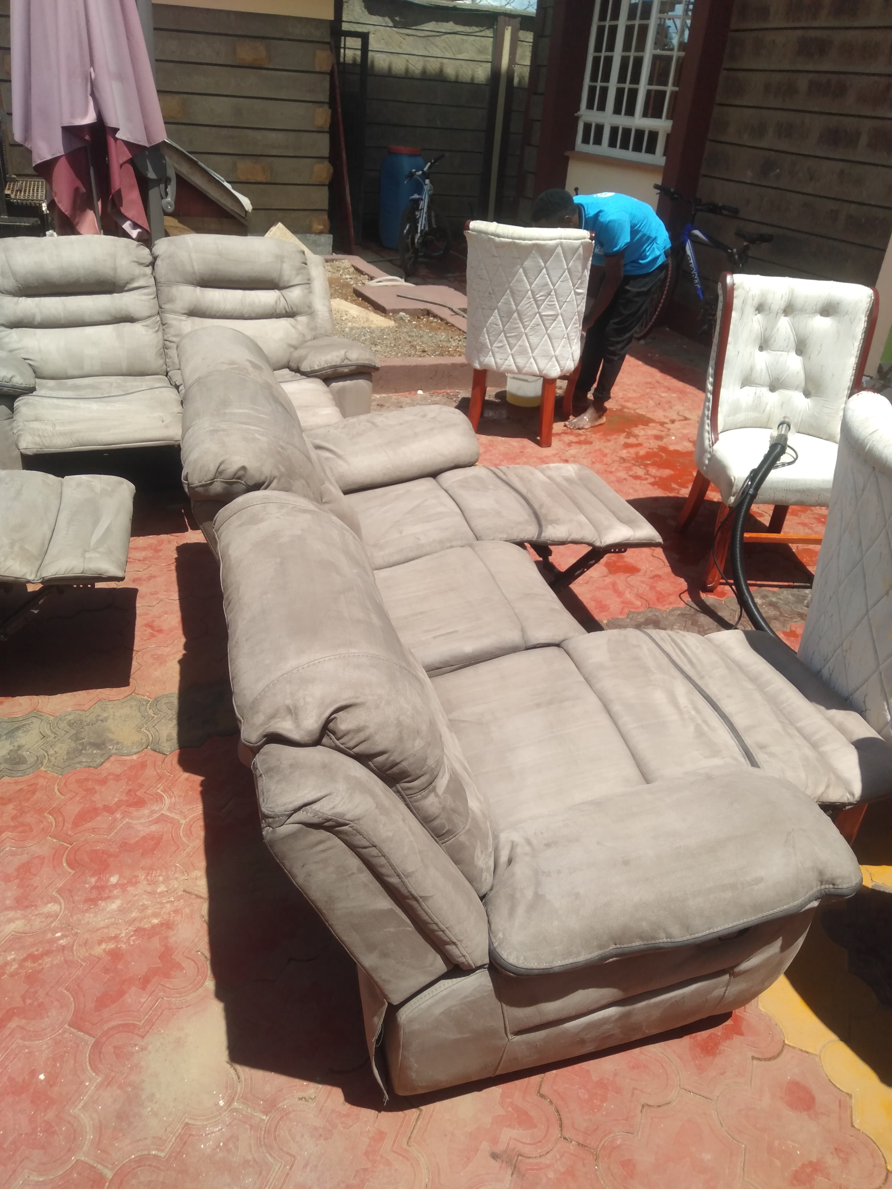 Sofa cleaning